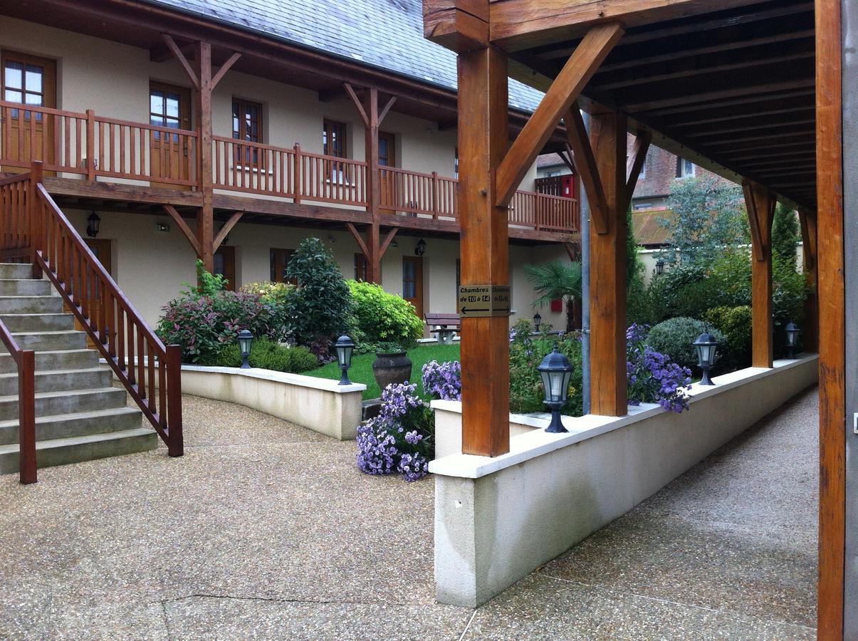Hotel De Normandie Conches-en-Ouche ภายนอก รูปภาพ